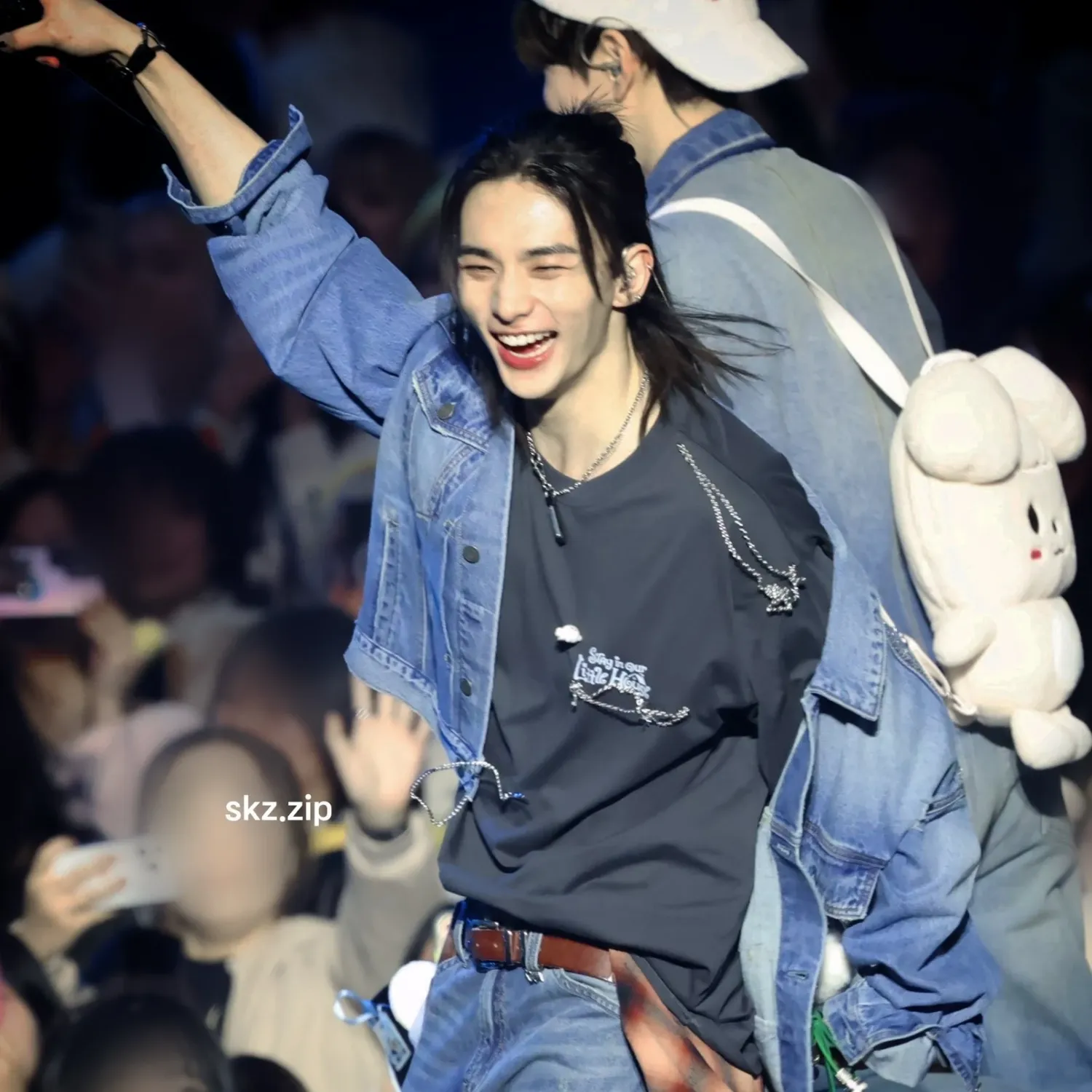 A moment captured by Hyunjin (Stray Kids)'s fan