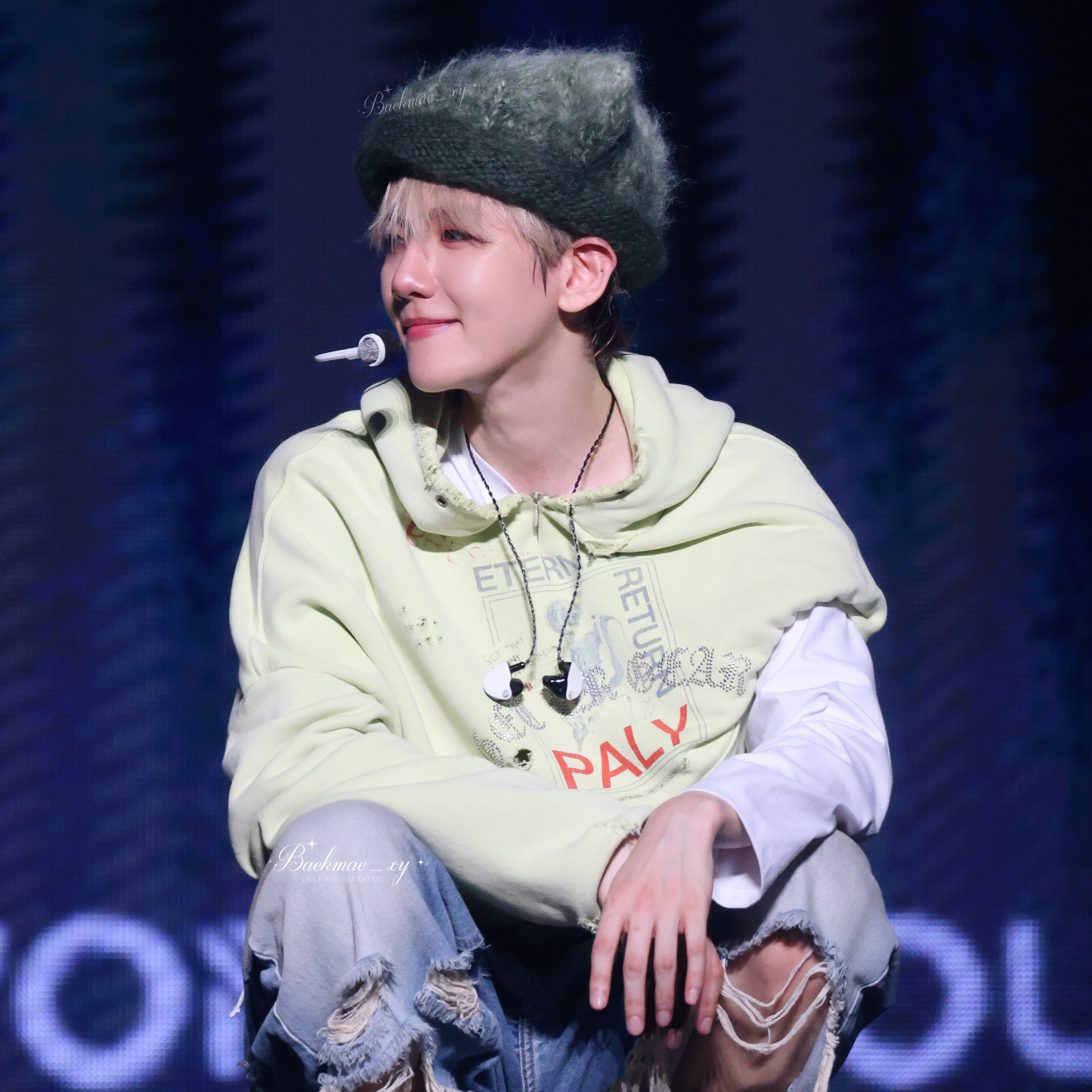 백현 (EXO) 최근 활동샷