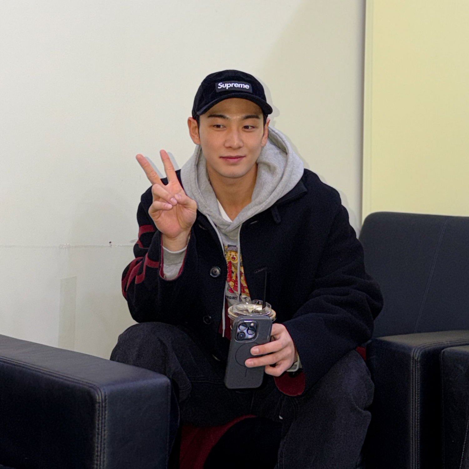 Latest photo of Baekho