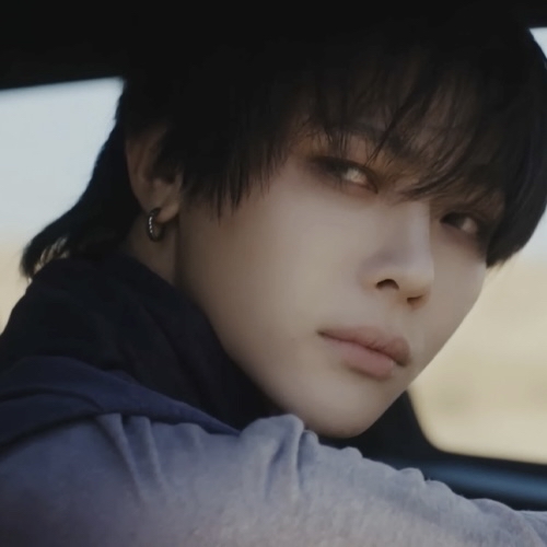 Latest photo of Nicholas (&TEAM)