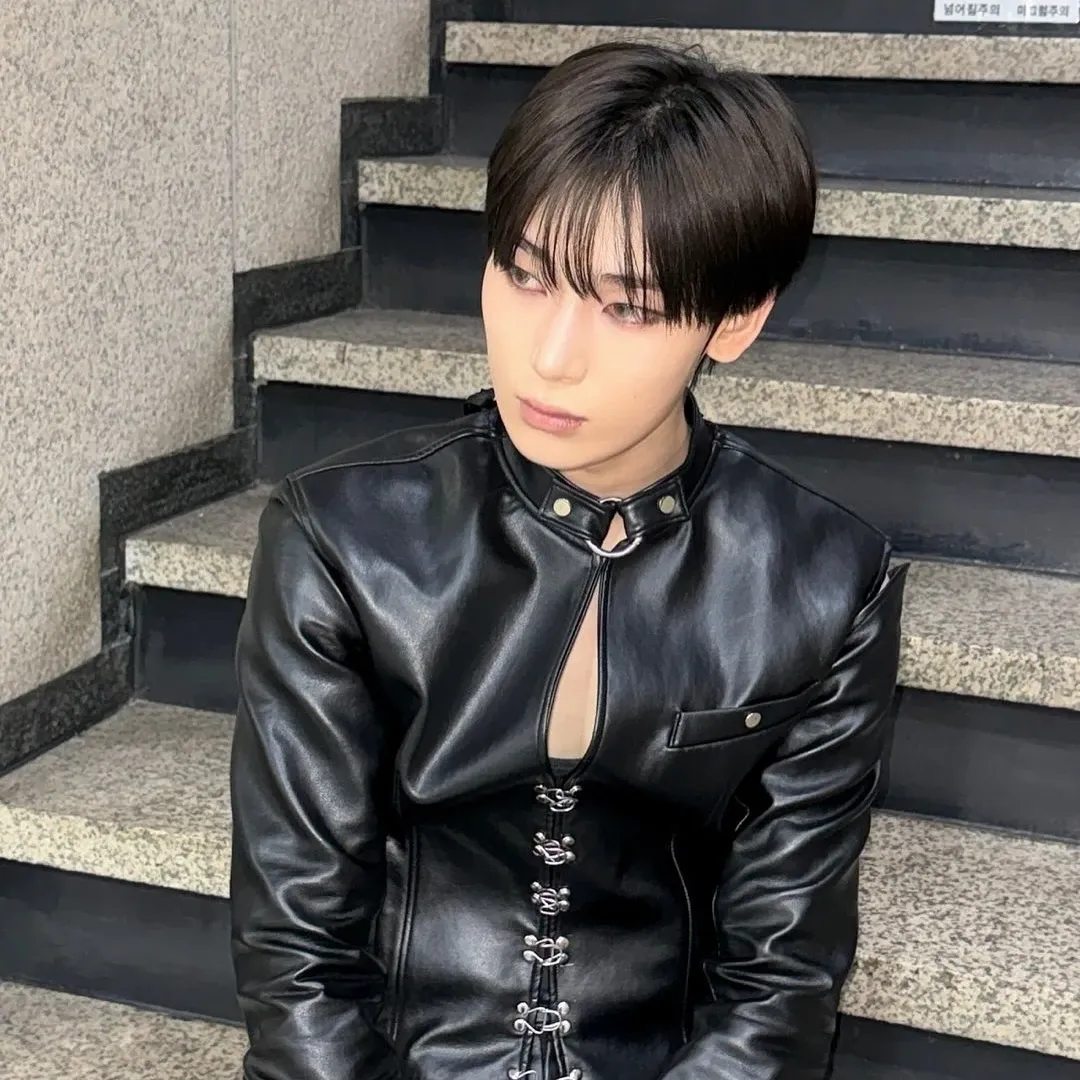 선우 (ENHYPEN) 최근 활동샷