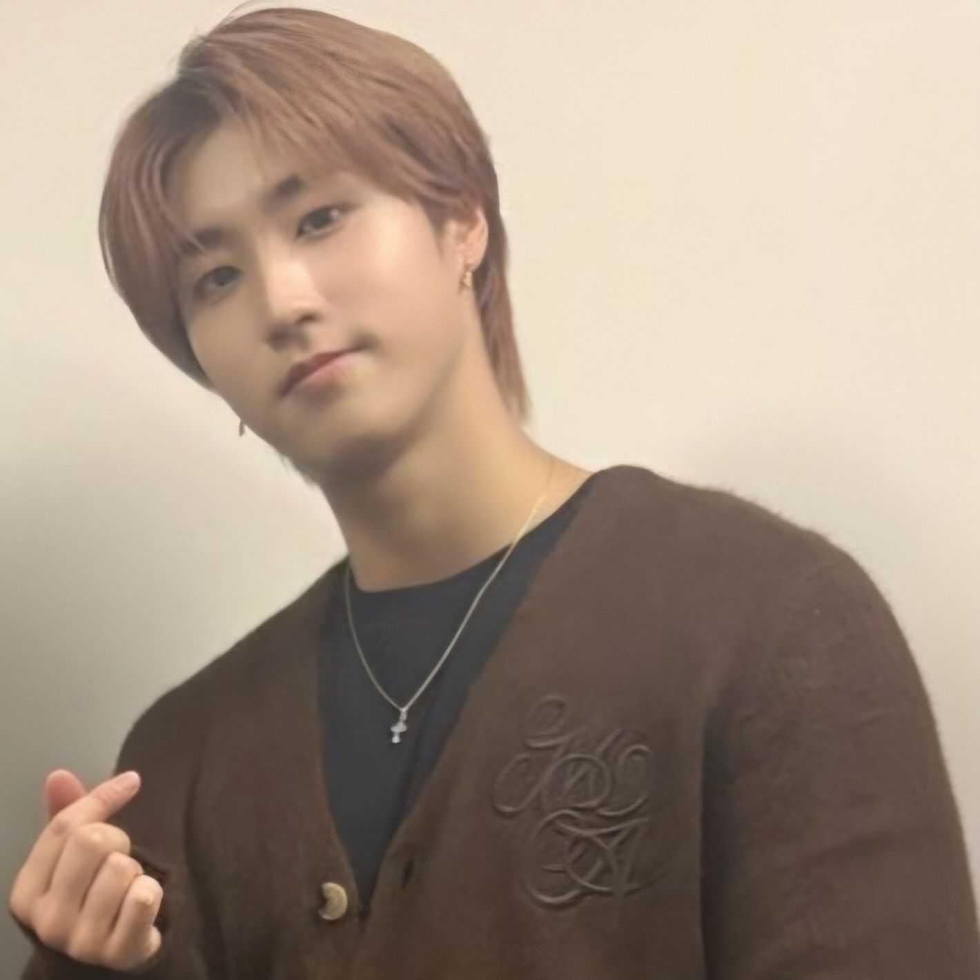 Behind-the-scenes cut of HAN (Stray Kids)