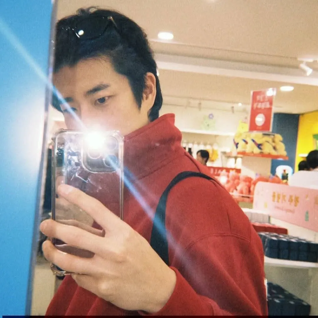 Latest photo of MJ (ASTRO)