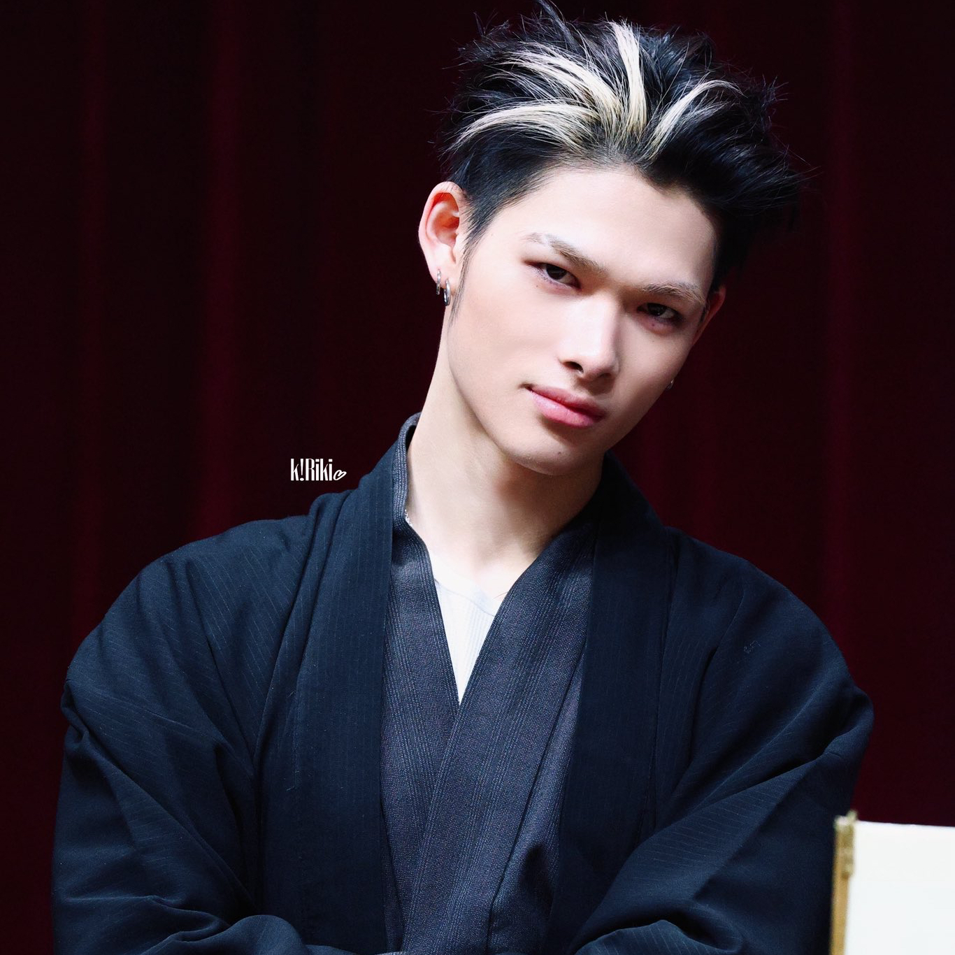 Momen yang diabadikan oleh penggemar NI-KI (ENHYPEN)