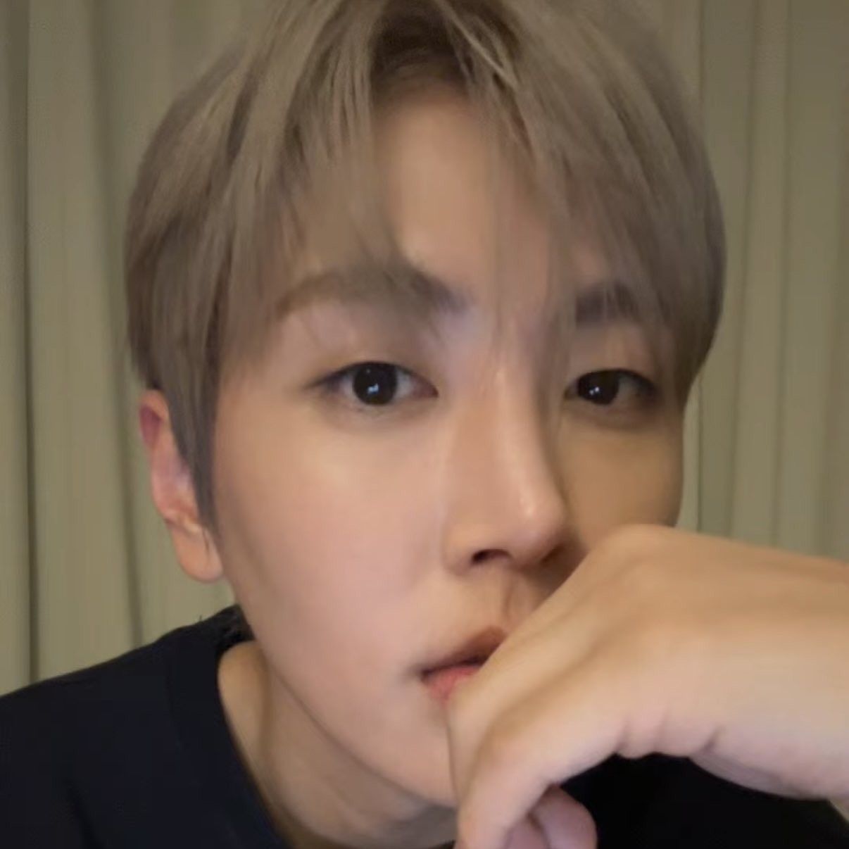 Foto aktivitas terbaru SF9