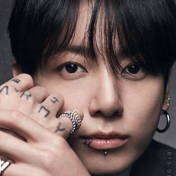 Momen yang diabadikan oleh penggemar Jungkook (BTS)