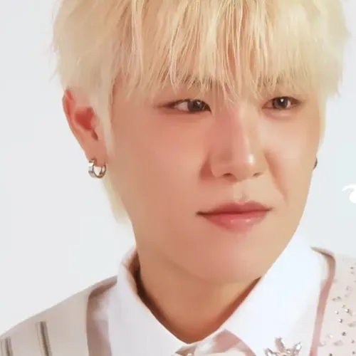 Recent activity shot of Park Woojin (AB6IX)