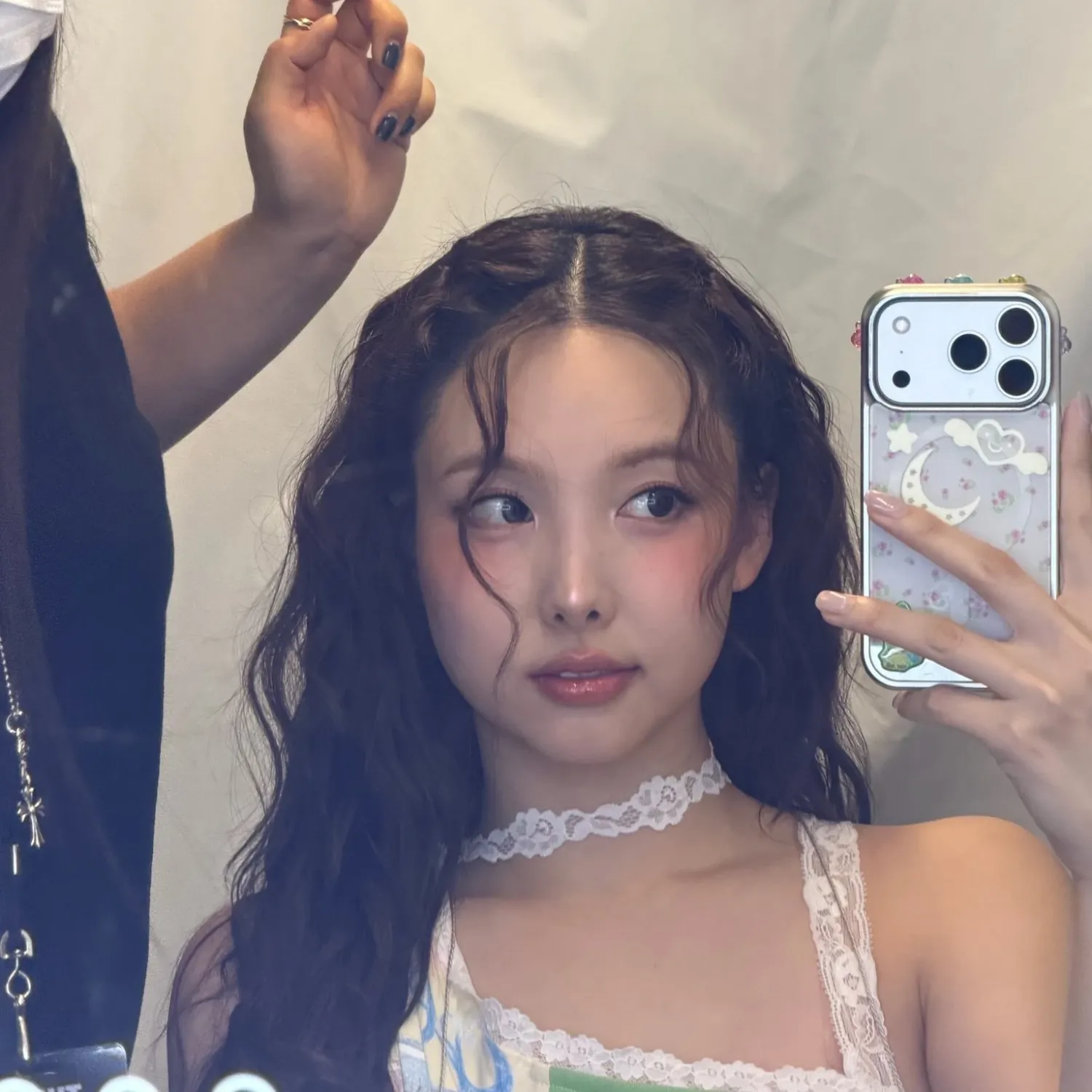 Momen yang diabadikan oleh penggemar Nayeon (TWICE)