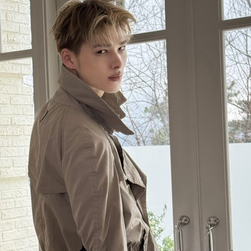 Foto terbaru NI-KI (ENHYPEN)