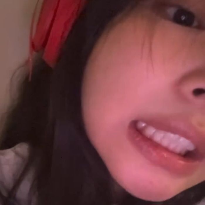 Jennie (BLACKPINK)的最新照片