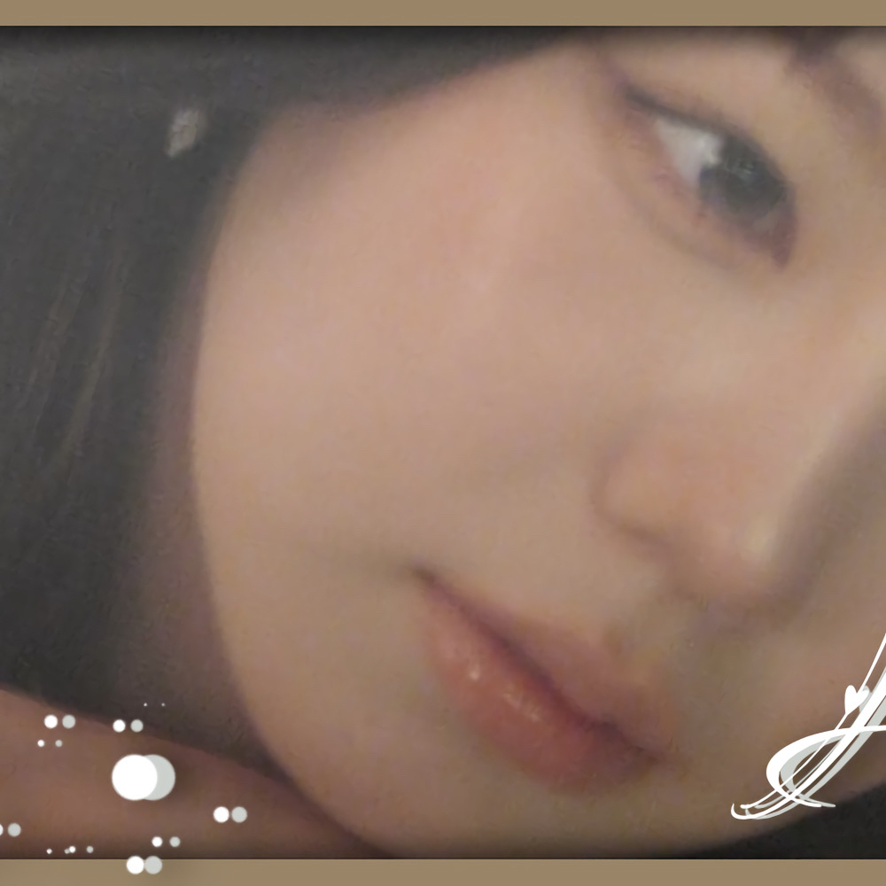 Behind-the-scenes cut of Ayaka (NiziU)