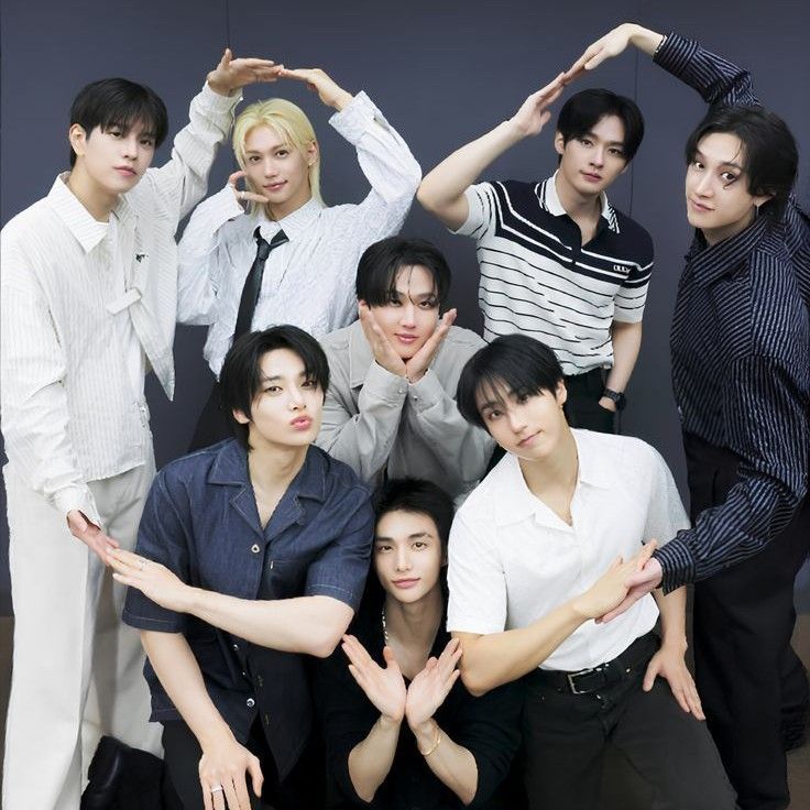 Stray Kids의 비하인드 컷