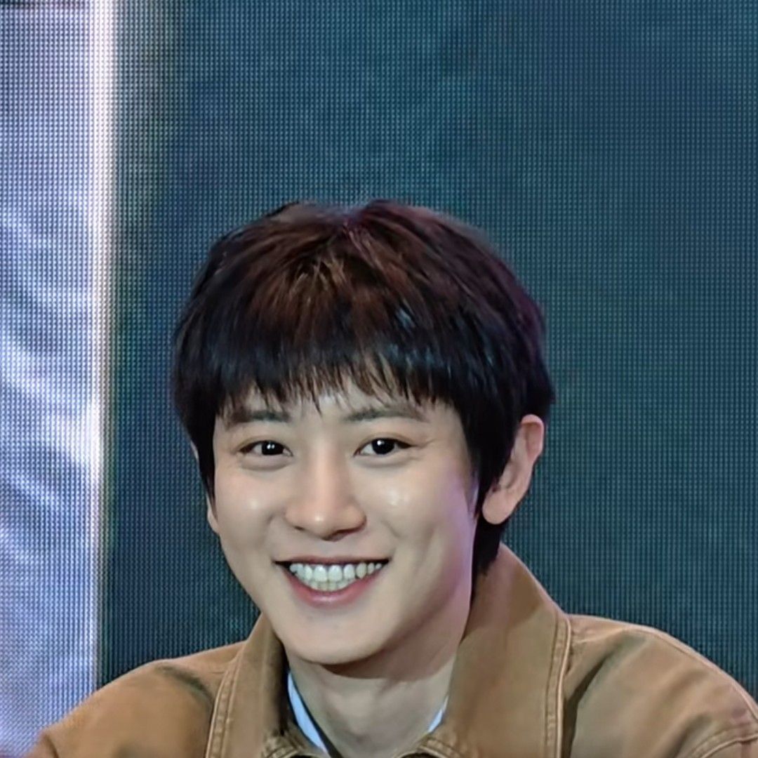 灿烈 (EXO)的最新活动照片