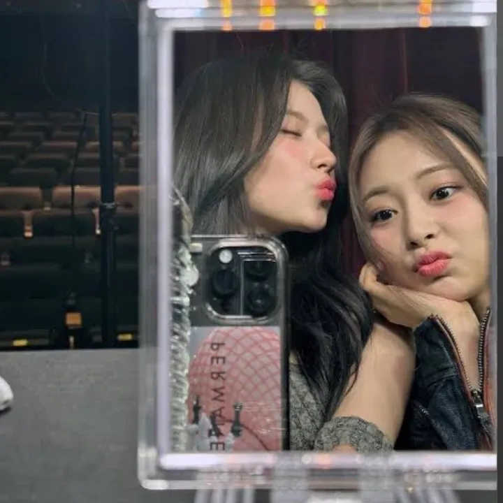 쯔위 (TWICE) 최근 활동샷