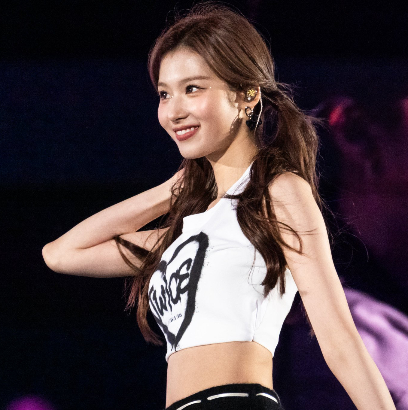 사나 (TWICE)의 최신 사진