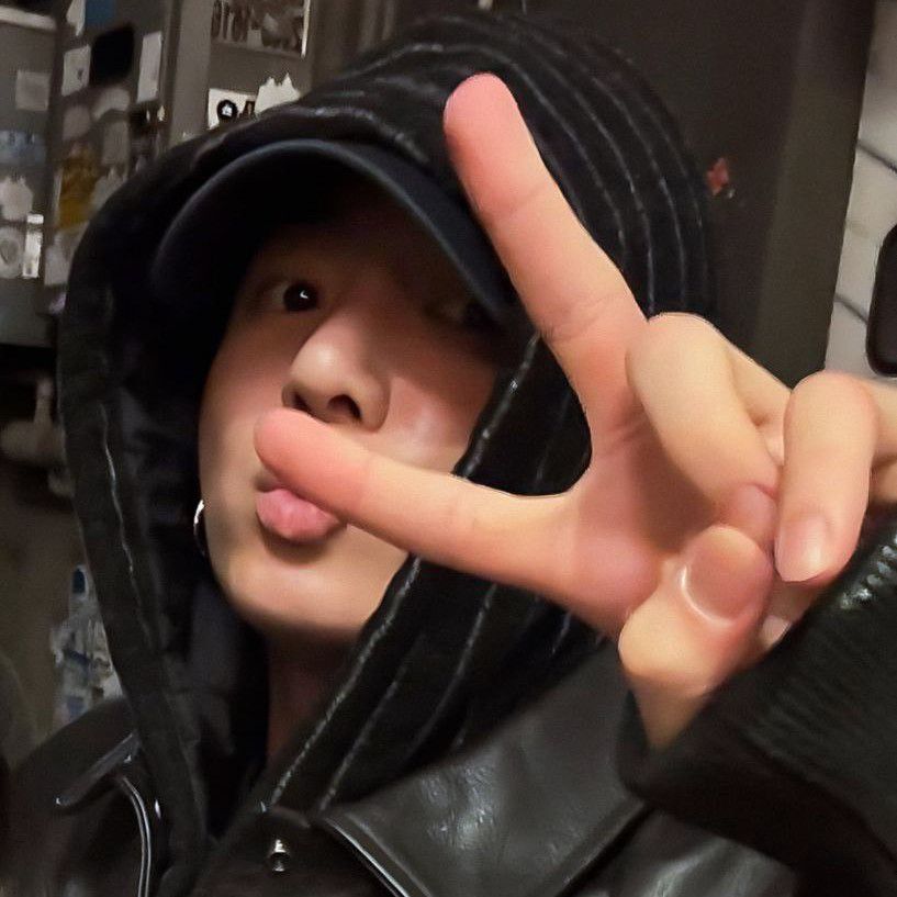 Foto terbaru Jungkook (BTS)