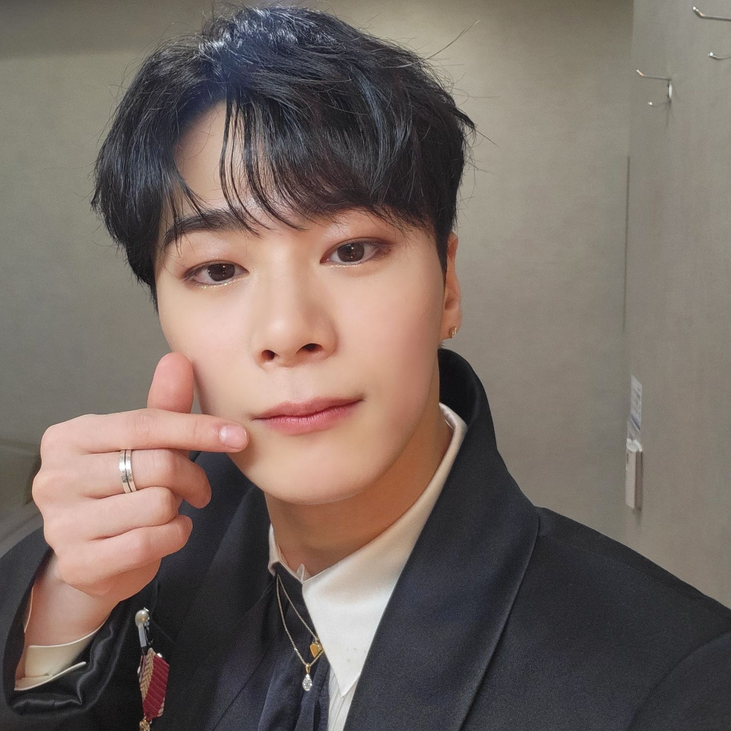 A moment captured by Moonbin (ASTRO)'s fan