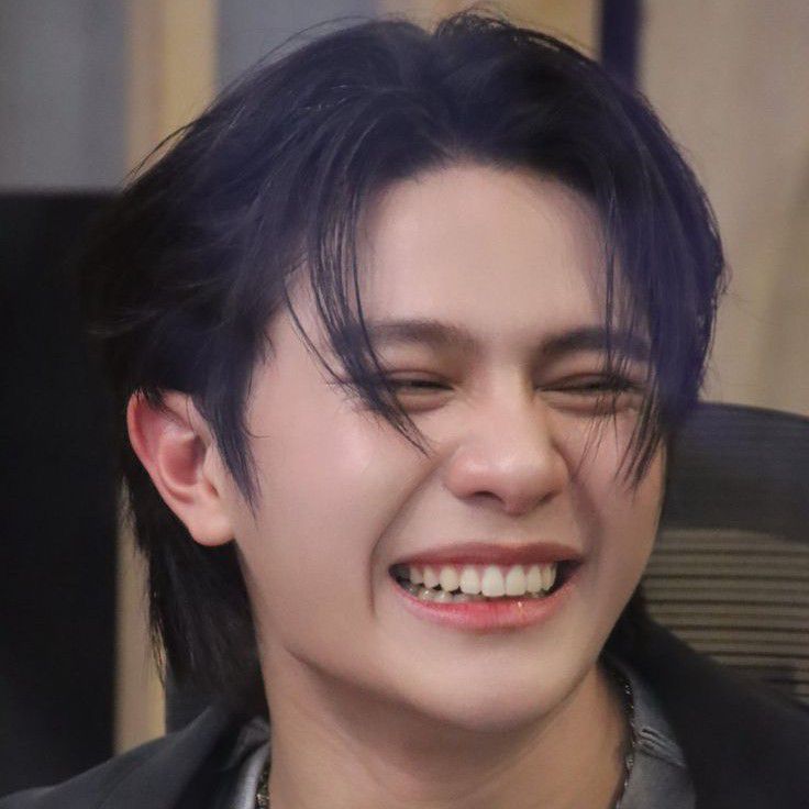 Behind-the-scenes cut of William (LYKN)