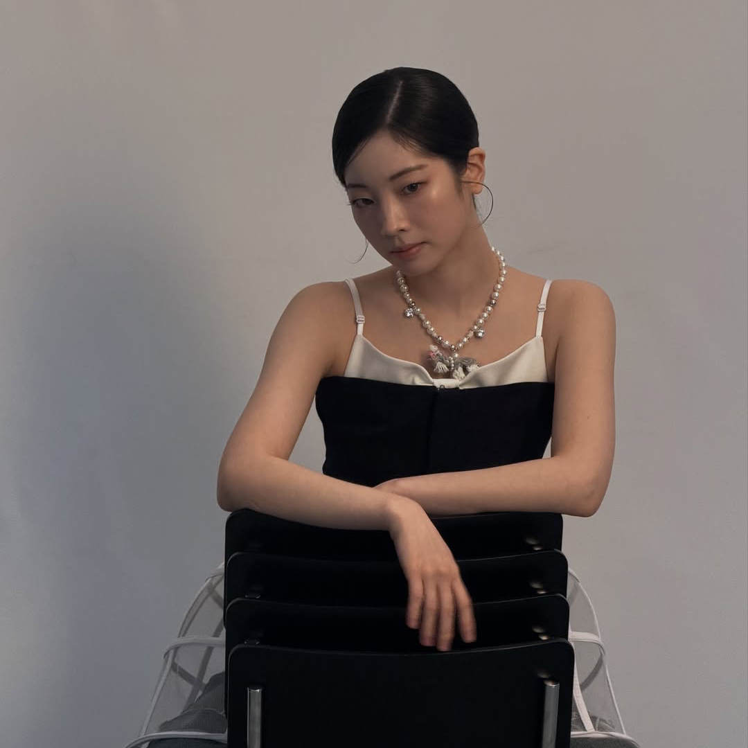 Foto aktivitas terbaru TWICE