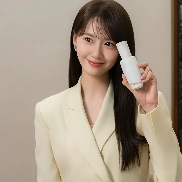 Foto terbaru Yoona (Girls' Generation)