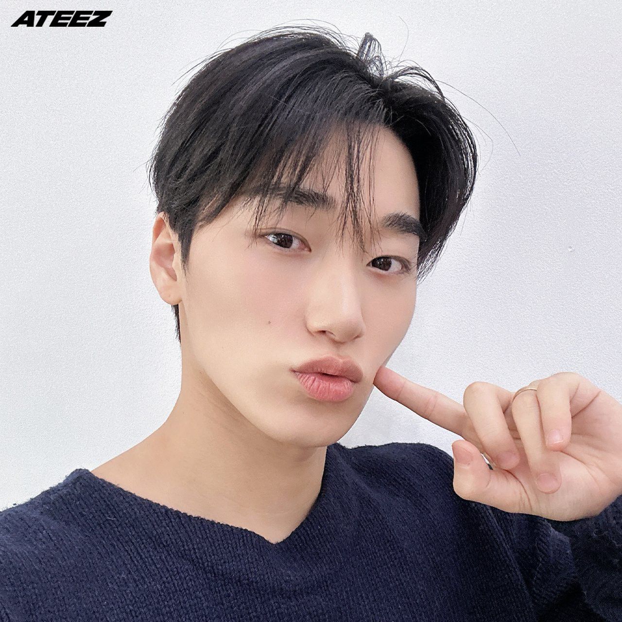 에이티즈의 비하인드 컷