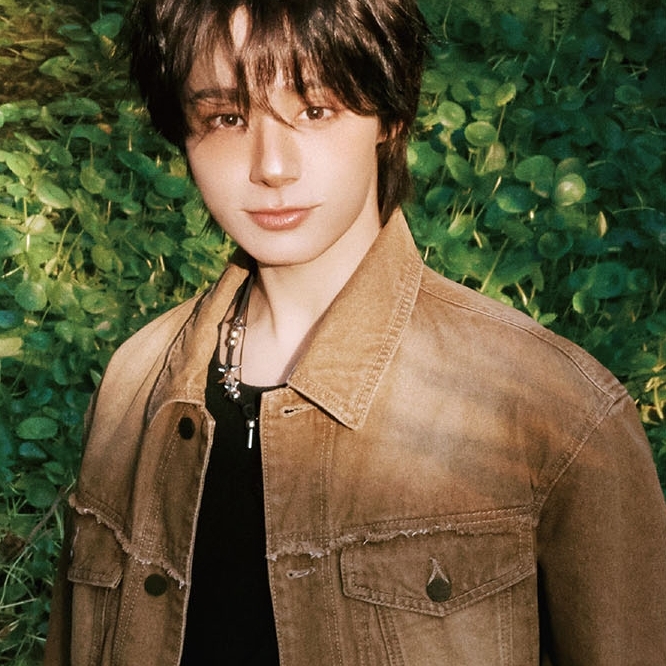 Recent activity shot of Seoho (ONEUS)