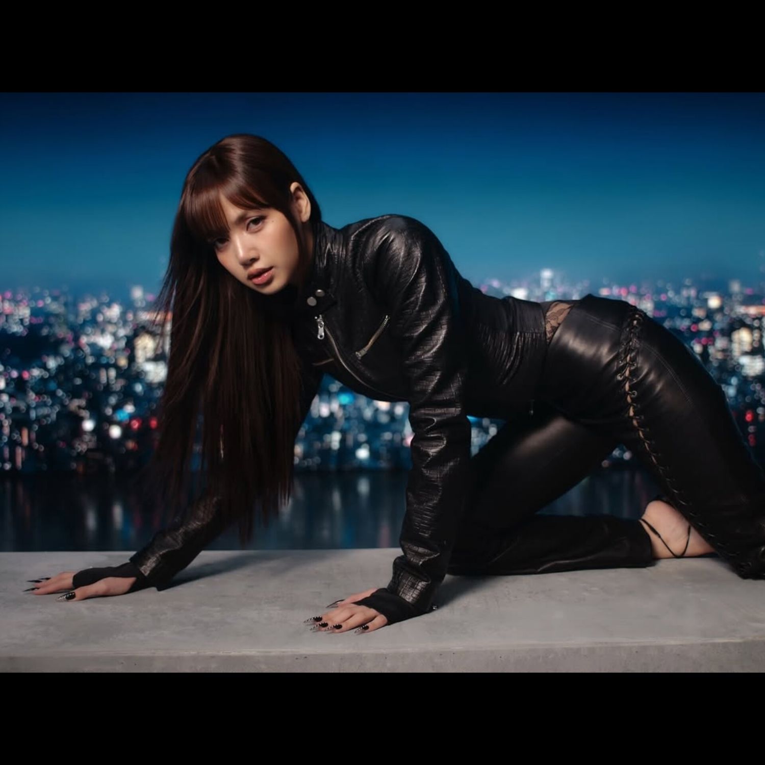 Latest photo of Lisa (BLACKPINK)