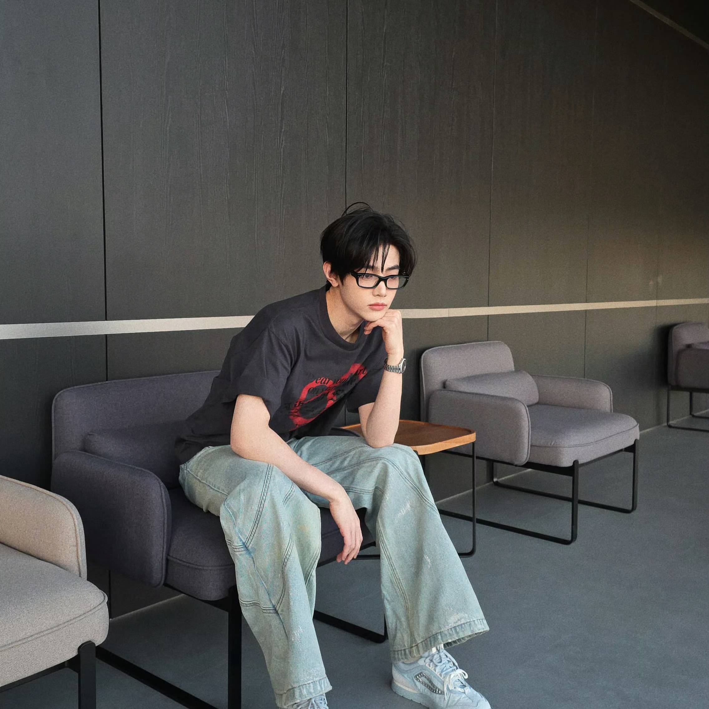 章昊的最新照片