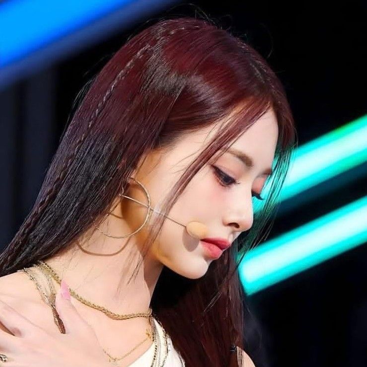 쯔위 (TWICE) 최근 활동샷