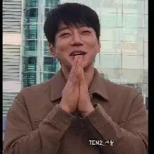 Latest photo of Hwang Chiyeol