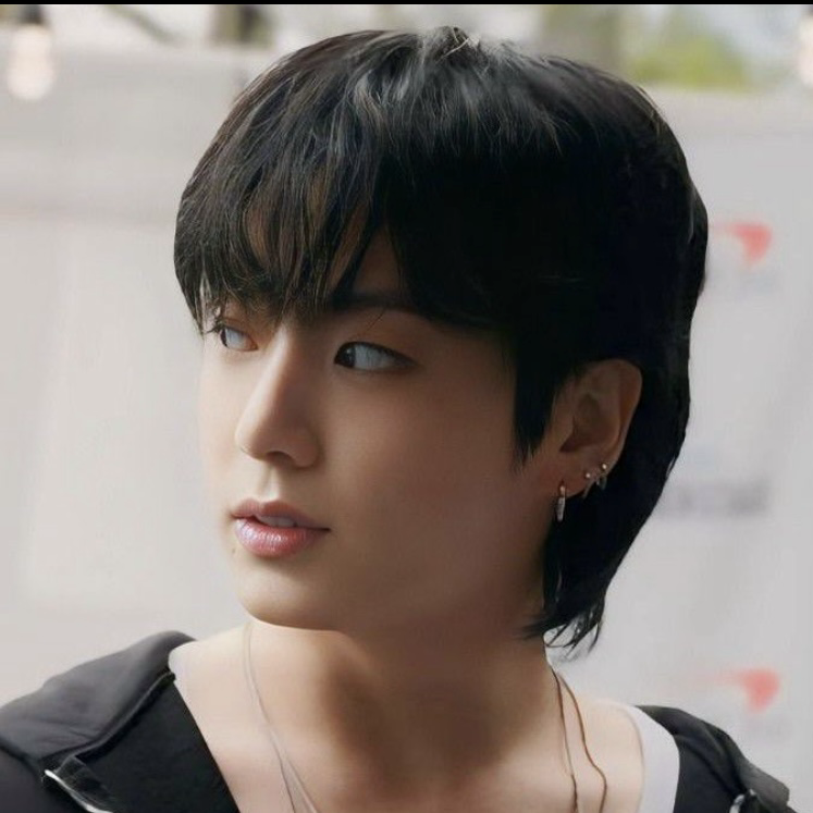 Latest photo of Jungkook (BTS)