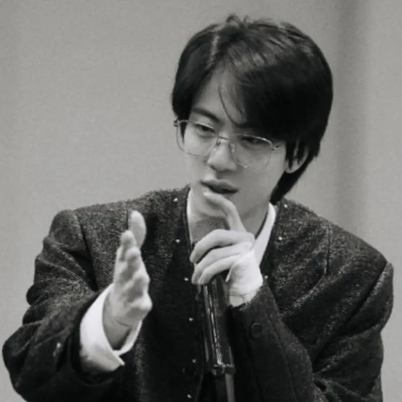 진 (방탄소년단) 최근 활동샷