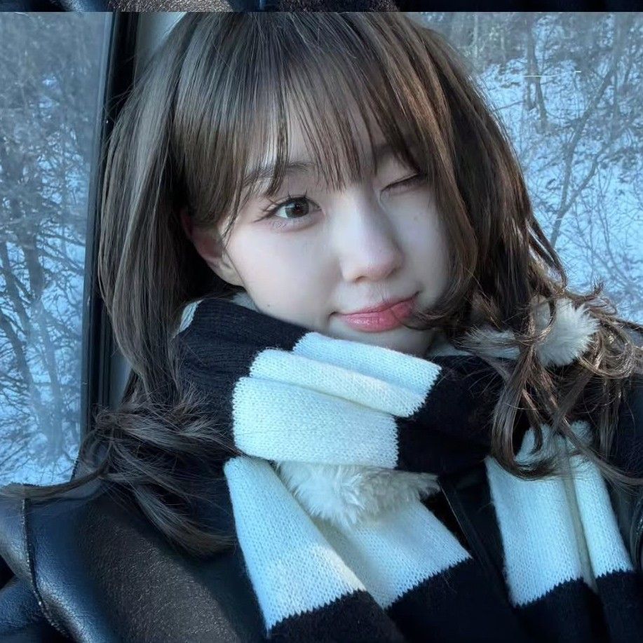 Latest photo of Kim Chaehyun (Kep1er)