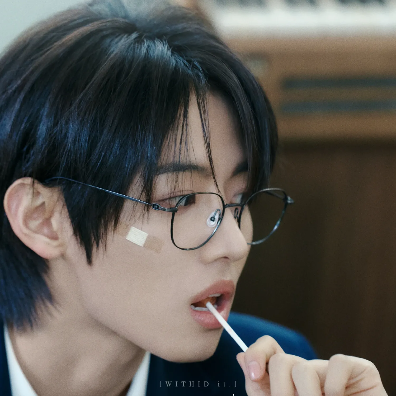 Behind-the-scenes cut of Jang yonghoon (IDID)