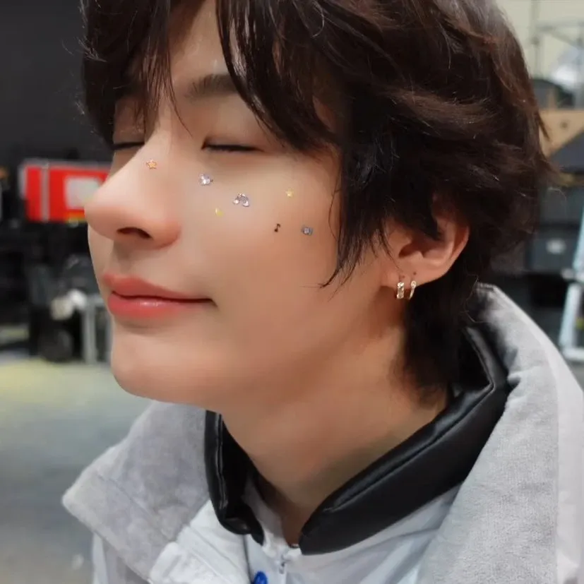 Anton (RIIZE)的最新活动照片