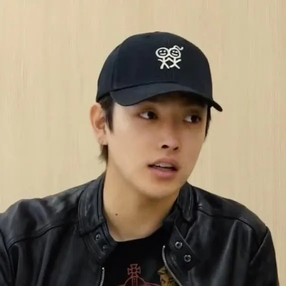 Latest photo of Hongjoong (ATEEZ)