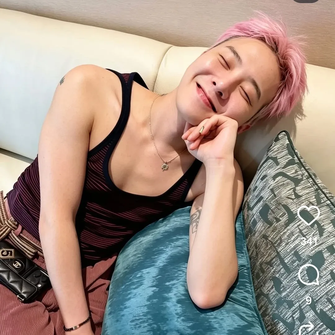 Recent activity shot of G-DRAGON (BIGBANG)