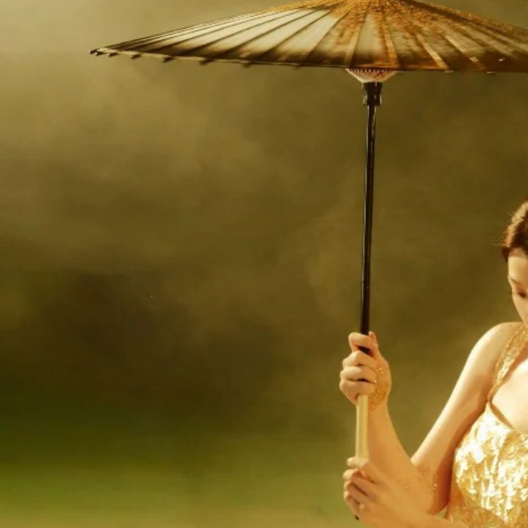 Behind-the-scenes cut of Esther Yu