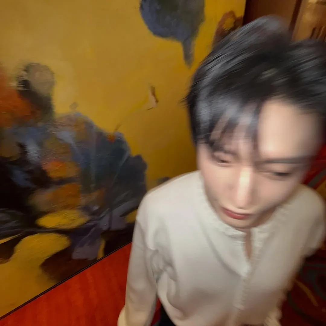 A moment captured by Kim Jiwoong (ZEROBASEONE)'s fan