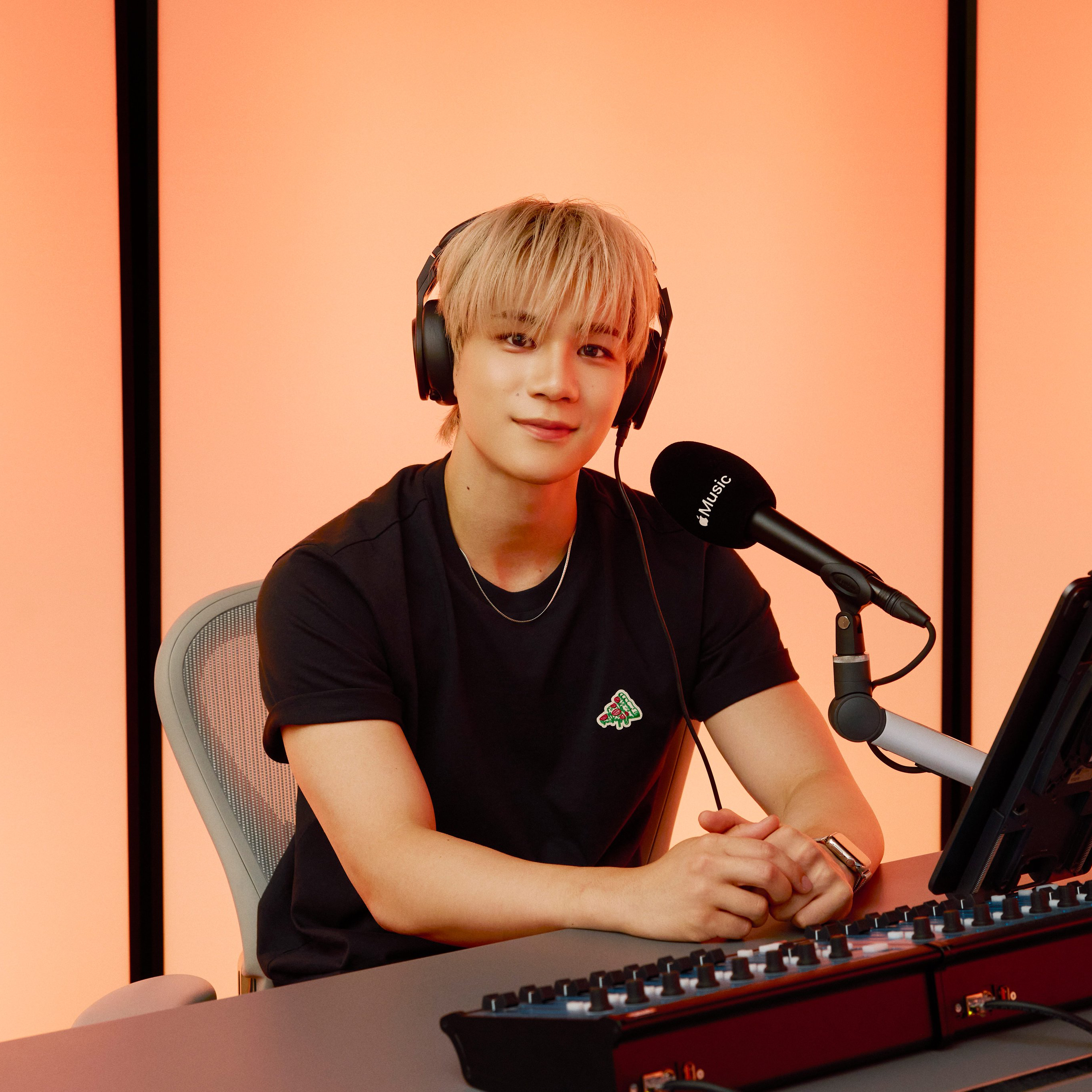 A moment captured by Mamehara Issei (JO1)'s fan