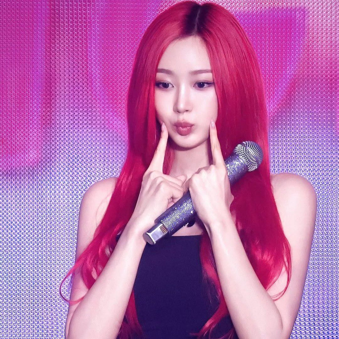 Behind-the-scenes cut of Giselle (aespa)