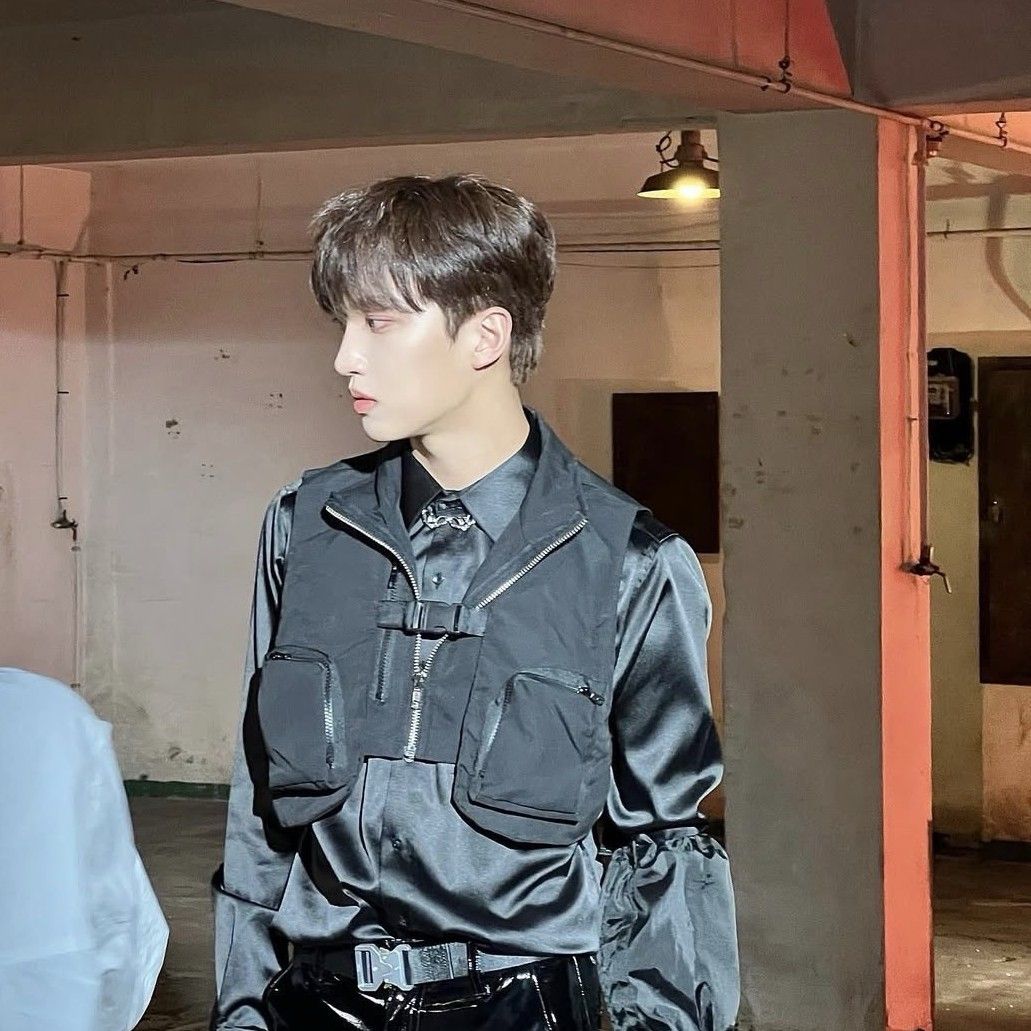 Behind-the-scenes cut of UP10TION