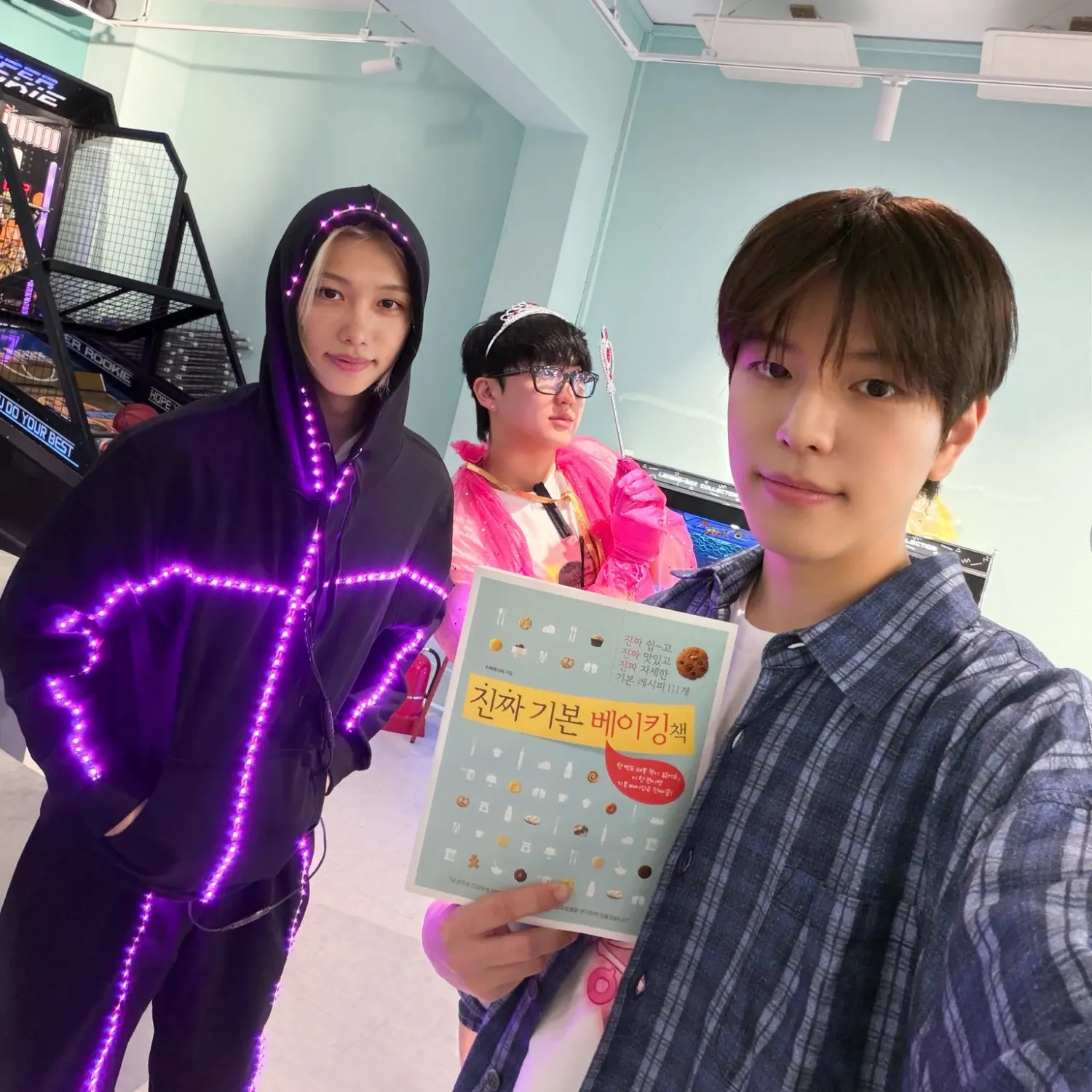 Stray Kids의 비하인드 컷