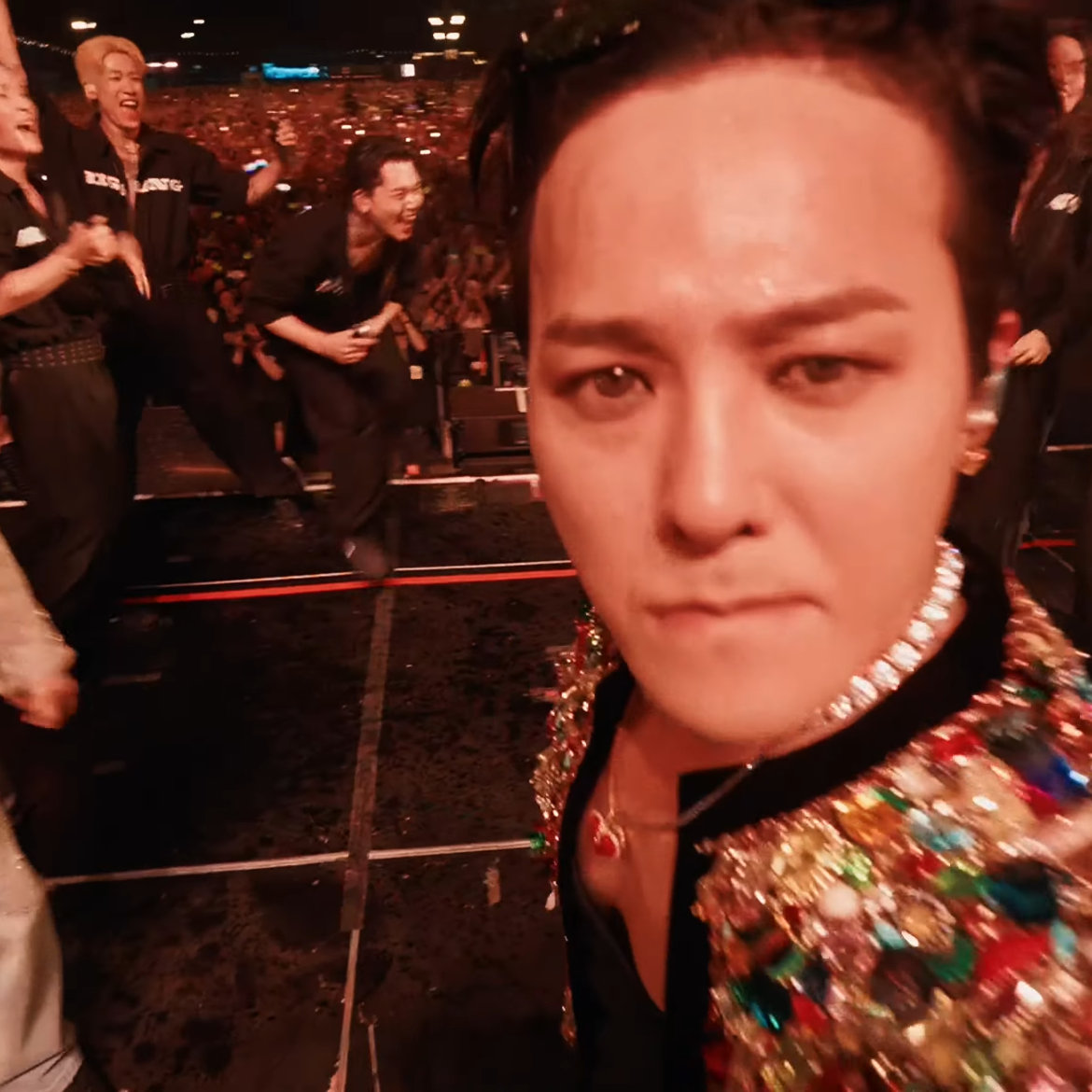 Latest photo of G-DRAGON (BIGBANG)