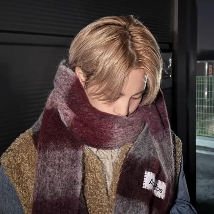 Momen yang diabadikan oleh penggemar Jimin (BTS)