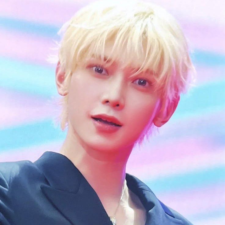 Recent activity shot of ATEEZ