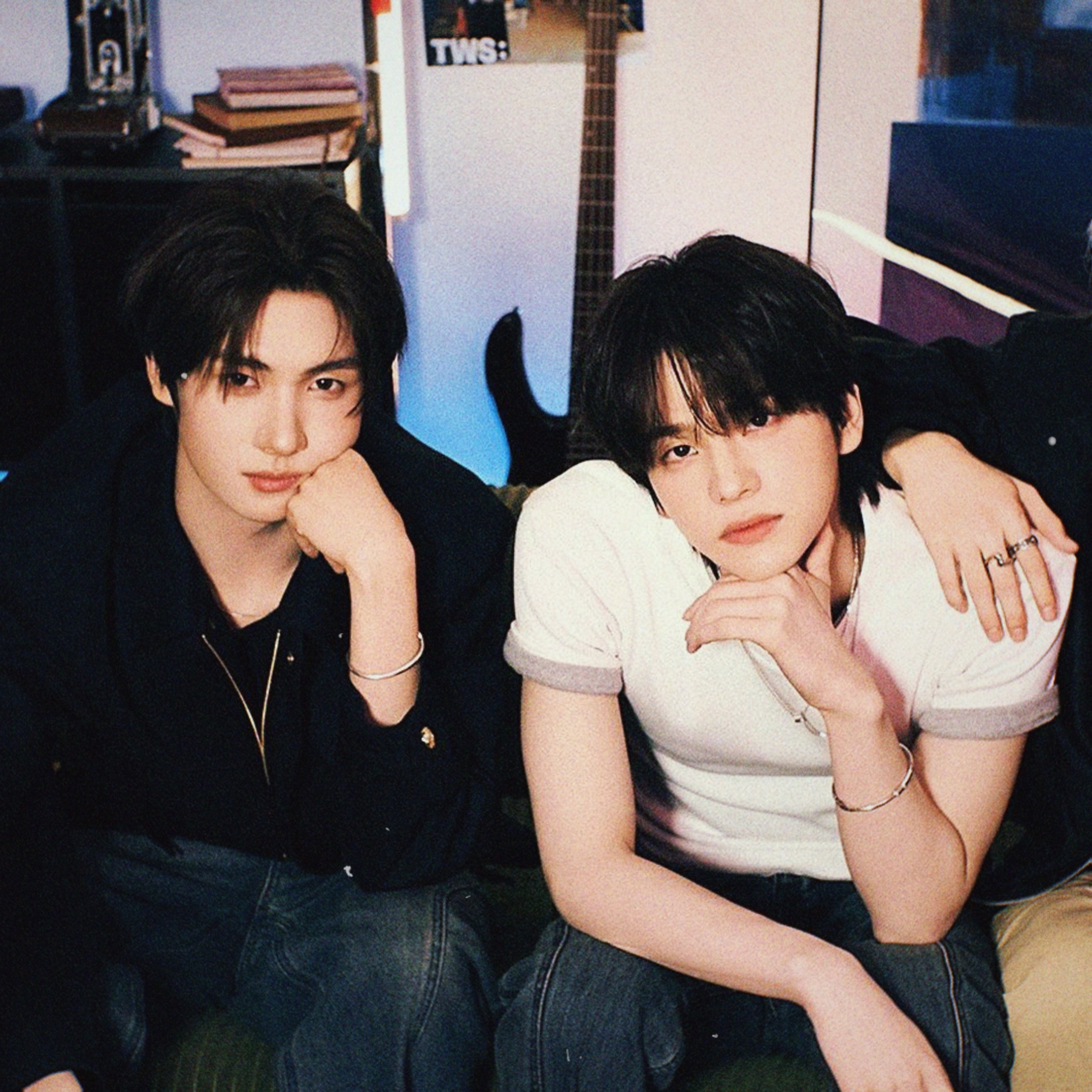 Behind-the-scenes cut of TWS