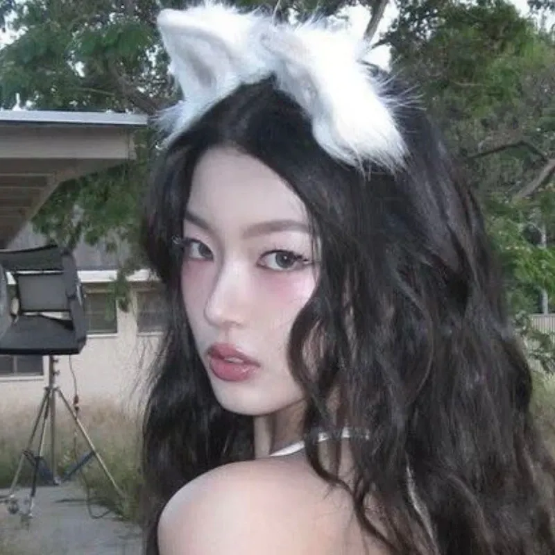 Latest photo of Yoonchae (KATSEYE)