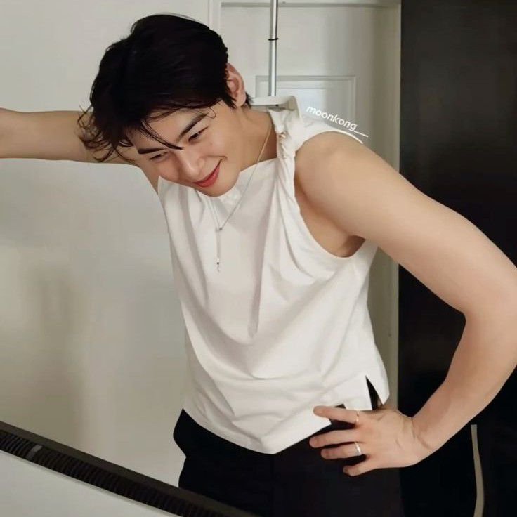 Recent activity shot of Eunwoo (ASTRO)