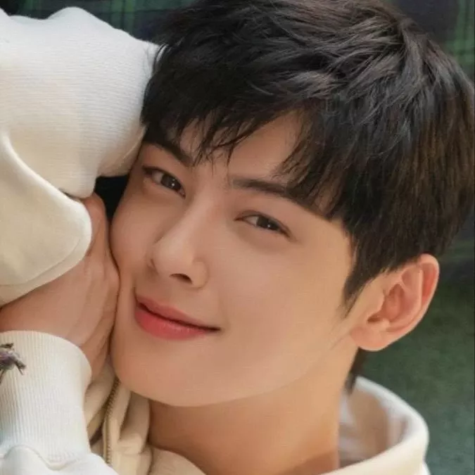 A moment captured by Eunwoo (ASTRO)'s fan